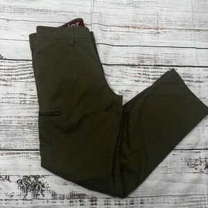 Wrangler all terrain pants size 32x30